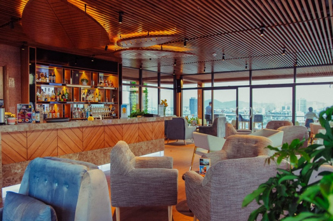 , bỏ túi ngay top 10 khách sạn đà nẵng có skybar đẹp nhất