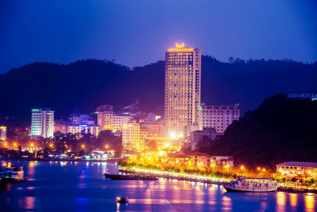 REVIEW top 10 khách sạn gần Sun World Hạ Long Park đáng tiền nhất