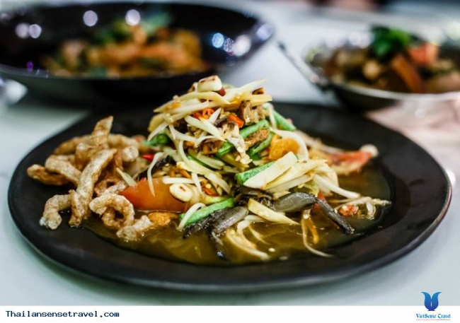 Top 10 nhà hàng nhất định phải ghé thăm ở Bangkok