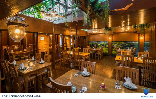 10 nhà hàng hàng đầu bạn phải ghé thăm ở Bangkok