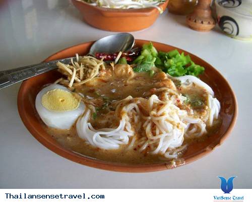 Những món ăn đường phố hấp dẫn tại Thái Lan