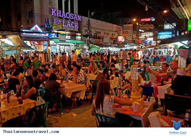 con phố ẩm thực cùng những món ăn bình dân tại bangkok thái lan