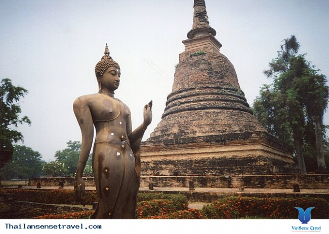 ngắm nhìn cố đô sukhothai ở thái lan