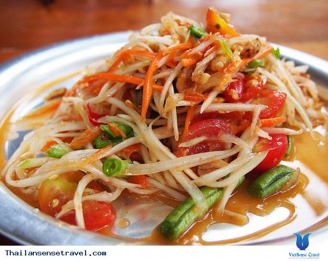 Những món ăn đặc trưng không nên bỏ qua khi du lịch Thái Lan