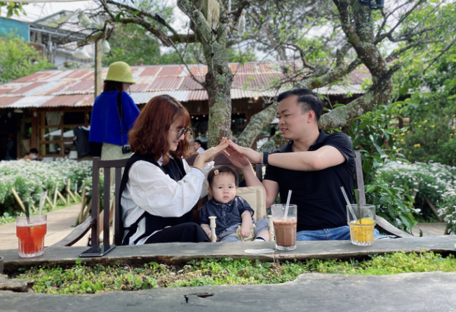 travel experience, travel with children, visit dalat, experience of taking a 9-month-old baby on a long trip