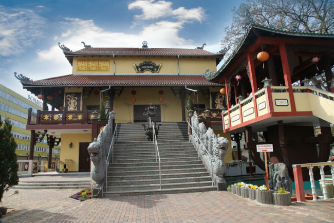 top 5 ngôi chùa lớn nhất tại tiền giang