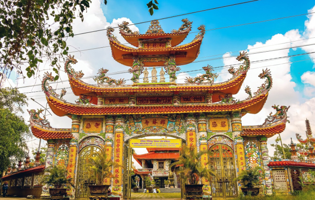 Chùa Thiền Lâm – Điểm du lịch tâm linh nổi tiếng Cà Mau