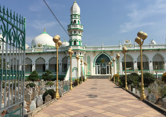 thánh đường masjid jamiul azhar, thánh đường jamiul azhar, thánh đường hồi giáo jamiul azhar, thánh đường hồi giáo an giang, thánh đường hồi giáo jamiul azhar tuyệt đẹp ở an giang