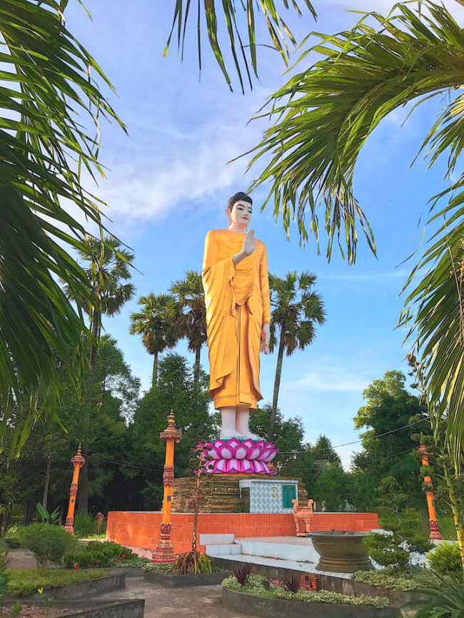 điểm du lịch tâm linh cà mau, địa điểm du lịch cà mau, chùa rạch giồng, chùa rạch giồng – ngôi chùa khmer cổ xưa nhất ở cà mau