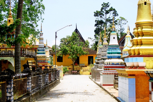 điểm tham quan an giang, điểm du lịch tâm linh an giang, chùa xà tón, chùa xà tón – ngôi chùa khmer cổ xưa của an giang