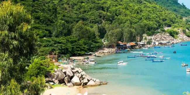 bán đảo sơn trà, điểm nghỉ dưỡng hot nhất miền trung hè 2022