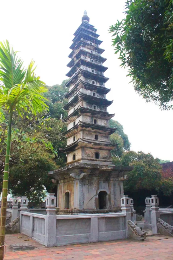 tháp phổ minh – ngôi tháp chùa bằng gạch cao nhất việt nam