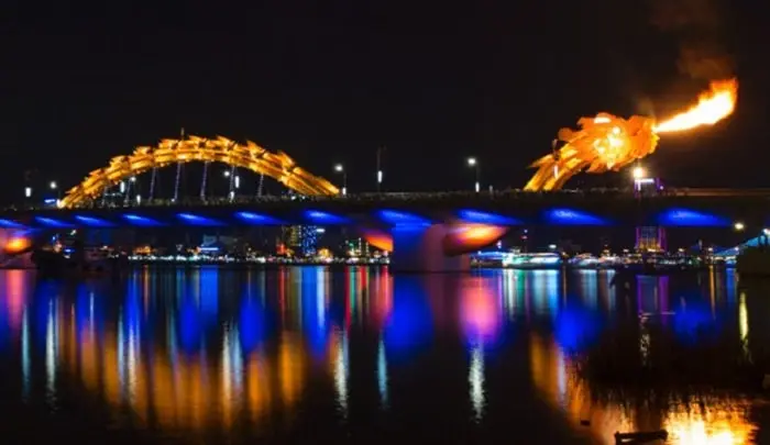 tham quan cầu rồng: cây cầu có kiến trúc độc đáo nhất việt nam