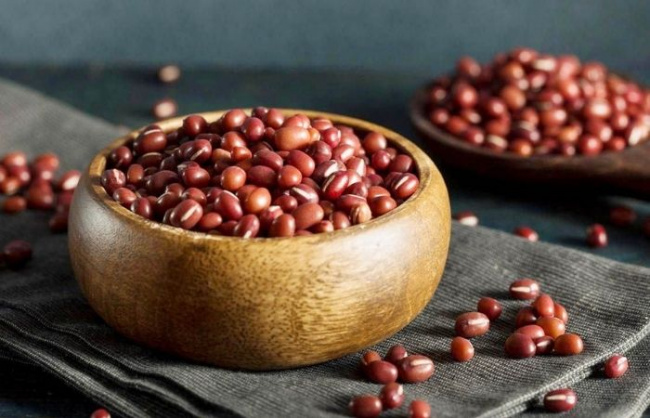 đậu đỏ, các loại hạt, đậu đỏ có tác dụng gì với sức khỏe con người ?