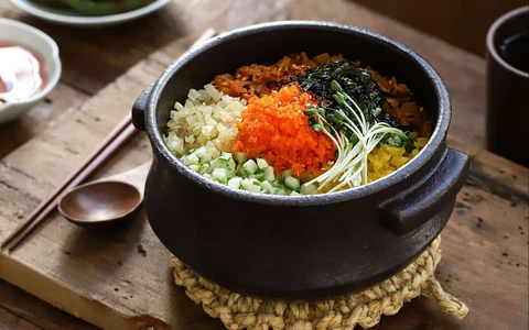 Cách làm cơm trộn Hàn Quốc vạn người mê
