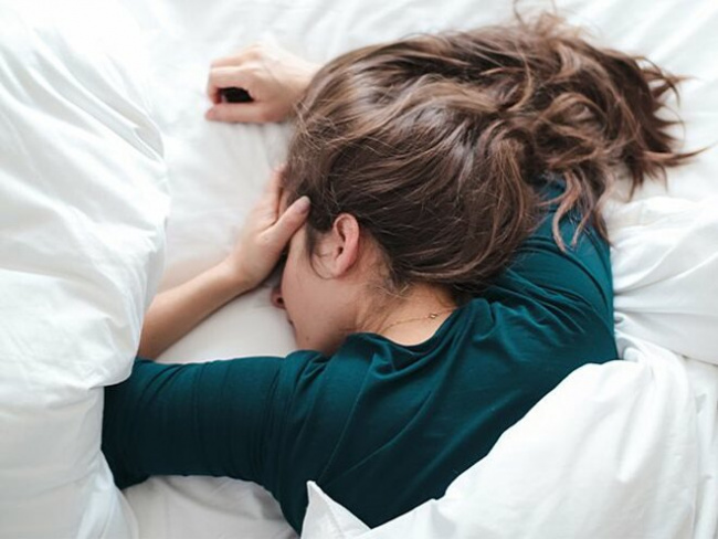 Ngủ nhiều trên 10 tiếng một ngày có thể gặp tác hại sau