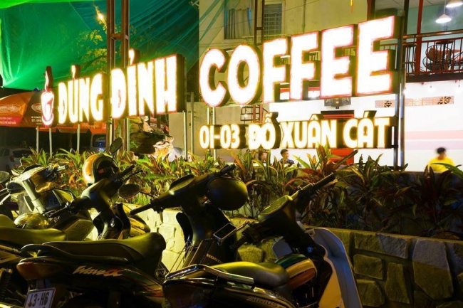 Đổi gió tới ĐỦNG ĐỈNH COFFEE ngắm sân vườn cá Koi siêu đẹp