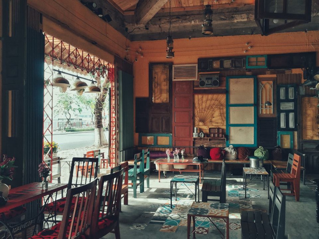 hoài niệm xưa với 5 quán cà phê “cũ” giữa lòng đà thành