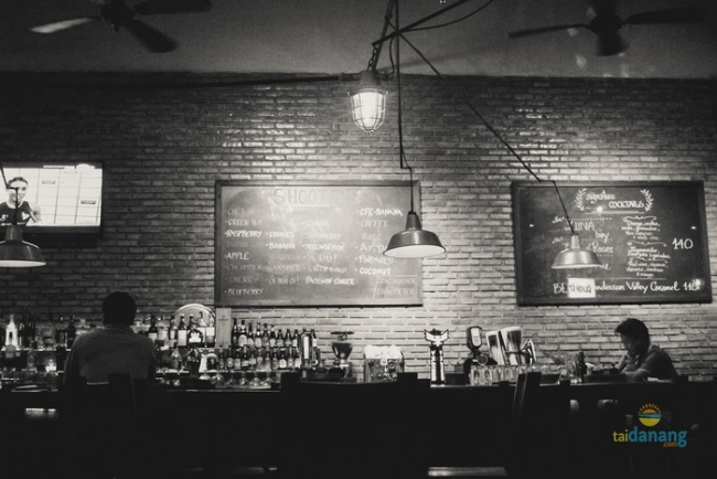 luna pub – phố tây thu nhỏ