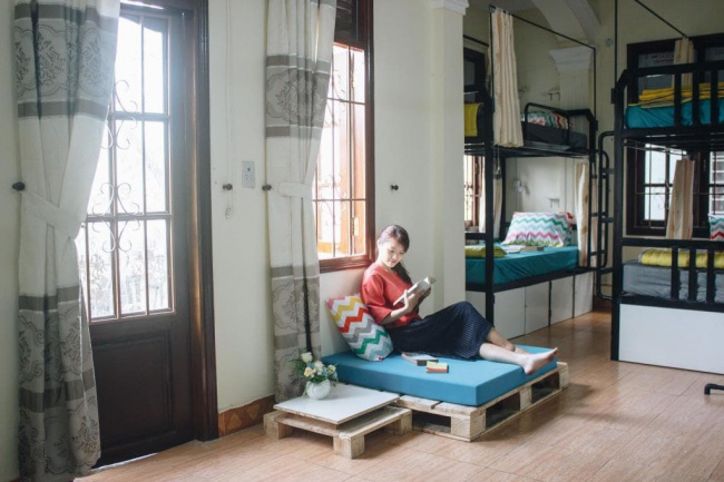 bookaholic hostel đà nẵng – thiên đường dành cho người yêu sách
