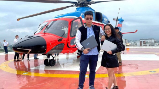 Visitors are excited about the first helicopter tour in Ho Chi Minh City