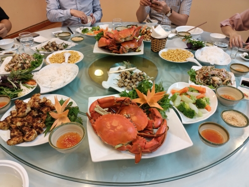 4 nhà hàng hải sản ngon nổi tiếng tại quận hoàng mai, hà nội