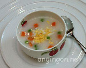đậu hà lan, súp, trứng cút, cách làm súp trứng cút đậu hà lan