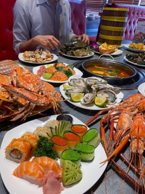 8 nhà hàng buffet hải sản ngon nhất tại hà nội