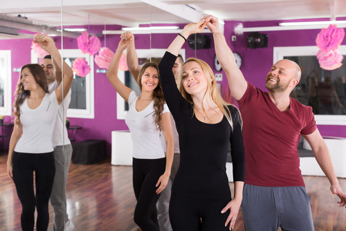 nhảy rumba tốt cho sức khỏe và cải thiện đời sống
