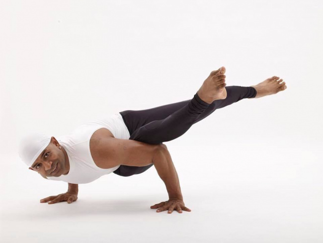 bỏ túi 4 kinh nghiệm tập yoga kamal hiệu quả tại nhà?