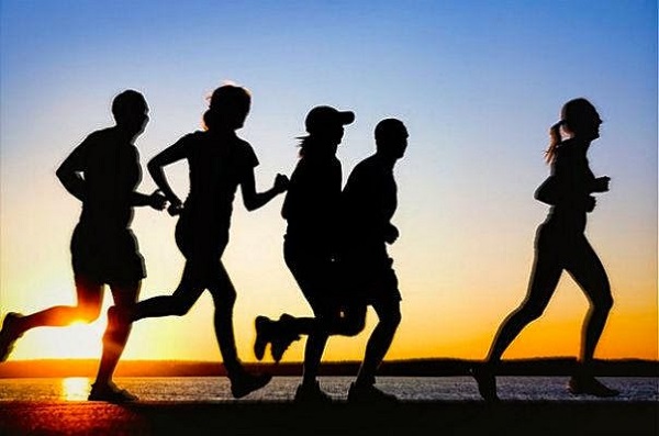 6 lợi ích khi tập chạy bộ cùng bạn bè