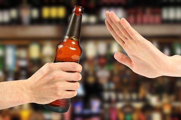 đồ uống có cồn gây tổn hại đến sức khỏe như thế nào?