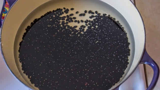 mách bạn cách làm nước đậu đen thơm ngon bổ dưỡng tại nhà