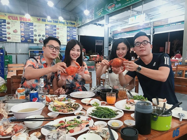 da nang tourism, danang cuisine, delicious restaurant, delicious restaurant in da nang, seafood restaurant, 9 delicious seafood restaurants in da nang are most popular with residents and visitors
