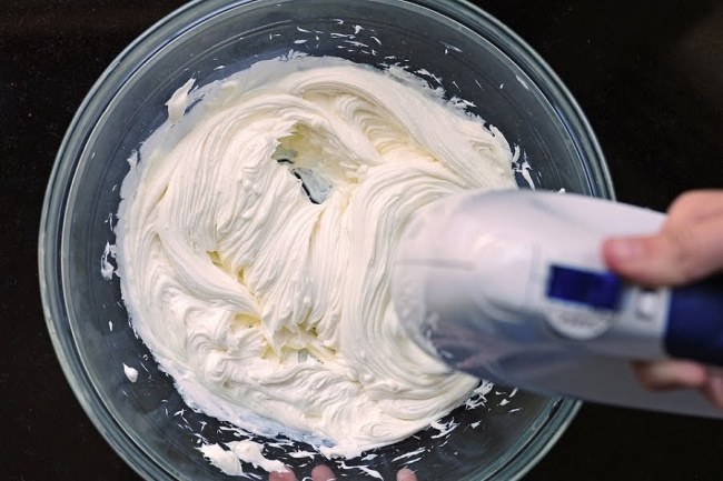 cách làm bánh su kem ngon tại nhà đơn giản nhất bằng nồi cơm điện