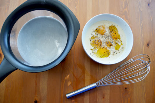 trứng cuộn rau củ chiên đơn giản, bắt mắt