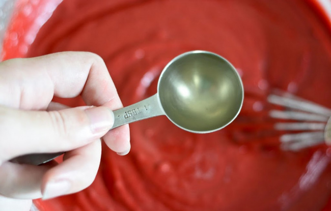 red velvet – chiếc bánh ngọt ngào mà sang chảnh