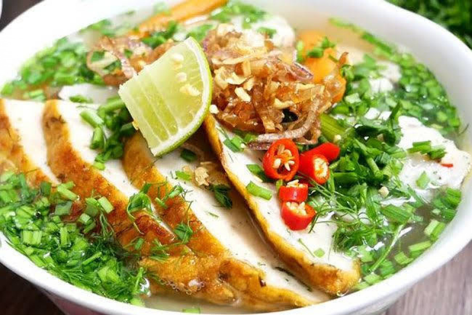 Cách nấu bánh canh chả cá Nha Trang ngon đúng điệu