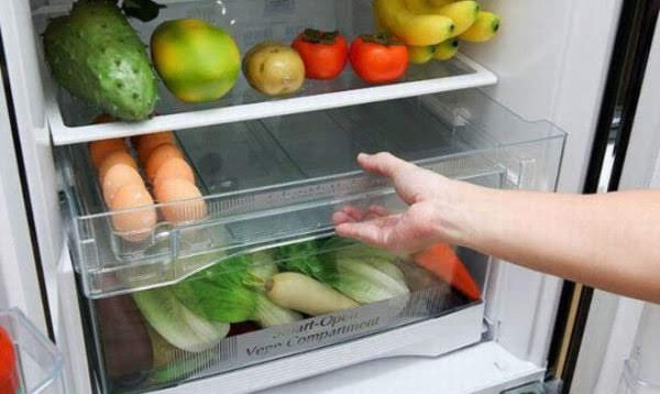 đặt bát nước vào tủ lạnh: làm liên tục mỗi ngày, sau 1 tháng hóa đơn tiền điện giảm hẳn một nửa