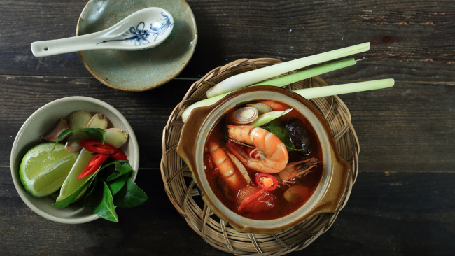 Hít hà với súp tôm kiểu Thái cực ngon lại dễ nấu