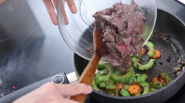 cách làm thịt bò xào mướp đắng vừa ngon vừa tốt cho sức khỏe