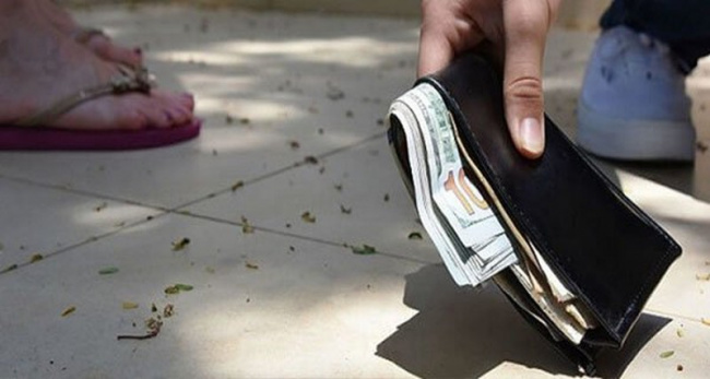 3 loại tiền rơi trên đường không nên nhặt: Cẩn thận rước họa sát thân
