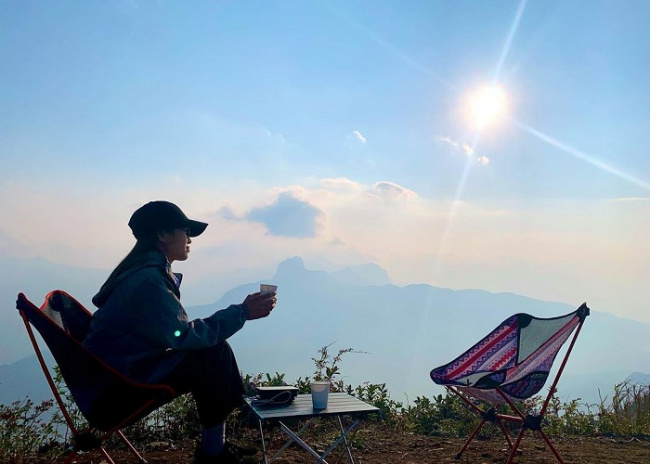 camping location, cloud hunting in vietnam, northwest trip, picnic, ta xua cloud hunting, the northwest rattan hunting camping spots are as beautiful as the fairy scene that fascinates all visitors 