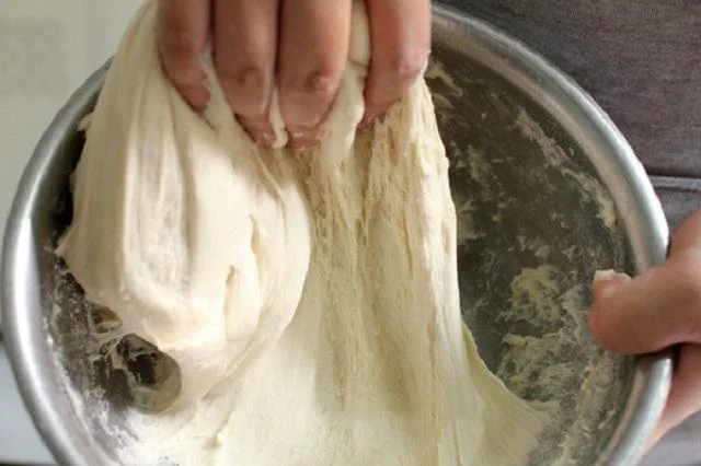 cách làm bánh hẹ, cách làm bánh, bánh hẹ, cách làm bánh hẹ chiên giòn thơm ngon cực đơn giản