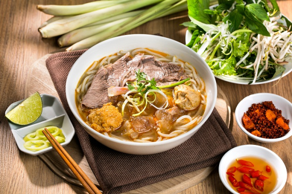 top 6 quán bún bò bình thạnh ngon giá rẻ chuẩn hương vị cố đô