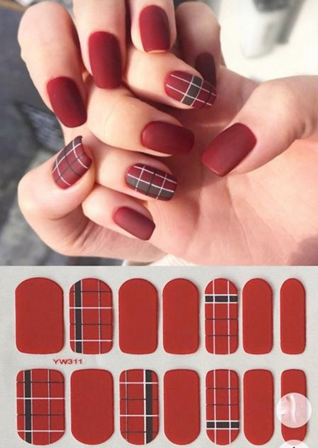 nail đẹp, những kiểu sơn móng tay màu đỏ mận được yêu thích nhất