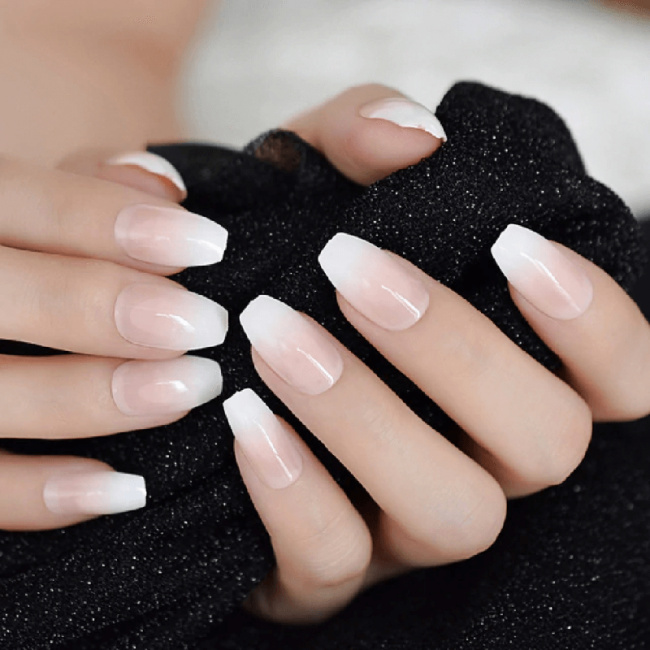 nail đẹp, sơn gel lạnh là gì? loại nào tốt? có bền không?