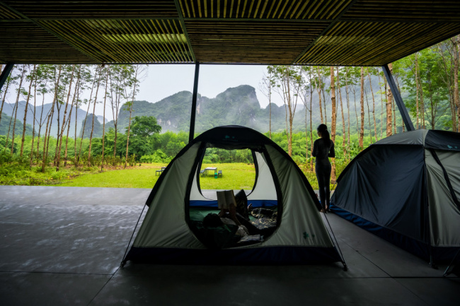 blue diamond camp, camp, quang binh, quang binh tourism, camping in the middle of quang binh forest