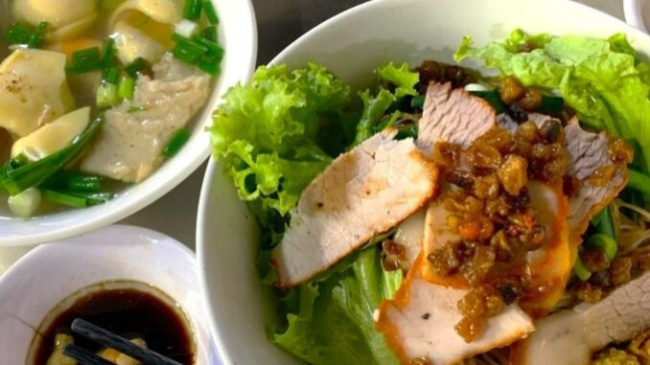 8 versions of noodles from strange to familiar in Saigon