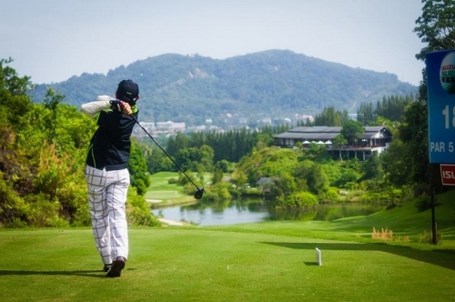 red mountain golf club – xứng danh  5 sân golf đẹp nhất thái lan